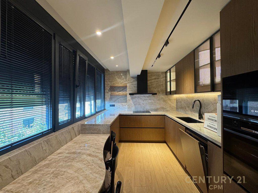 Apartament 3+1 per shitje tek Garda 649,000 €