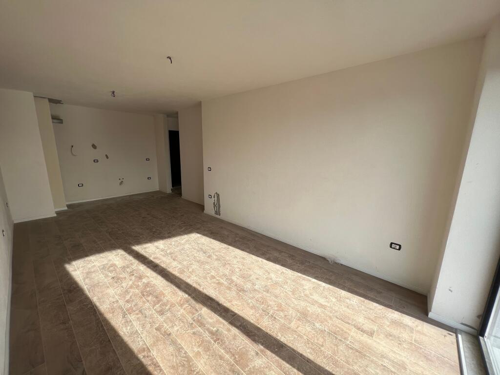 📣 SHITET Apartament 2+1 Me 2 Tualete, Garderobe Dhe Ballkon 📍 Garden Residence Turdiu, Fusha e Aviacionit ✨