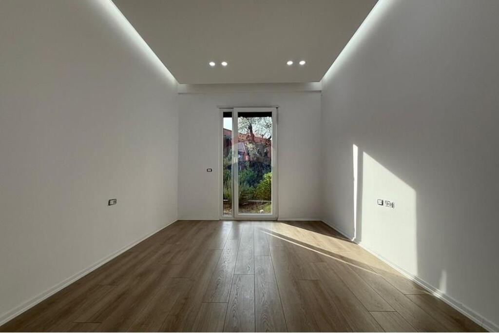 Apartment 2+1+ yard for sale TEG-u
