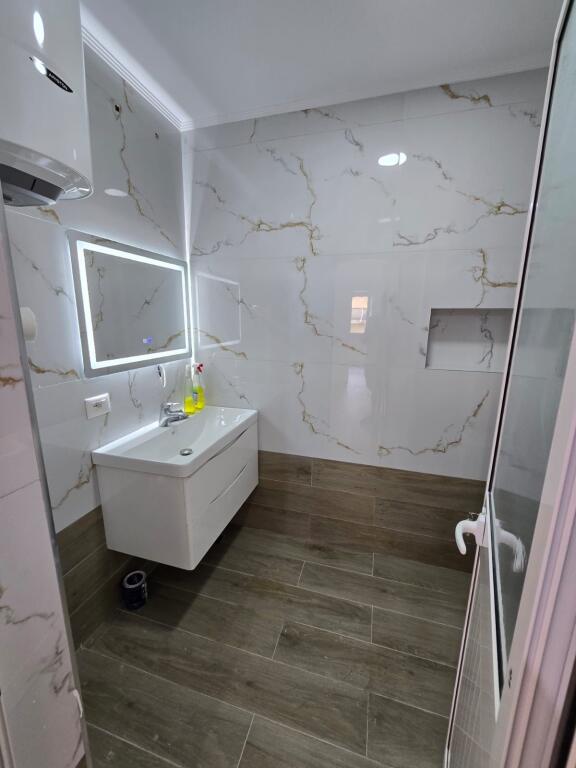 Apartment 2+1 at Condor Center Kavaja Street!