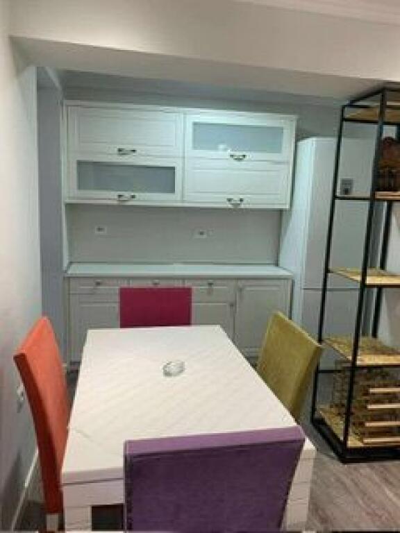 Super 2+ 1 in affitto vicino a Varri Bomi arredamento moderno