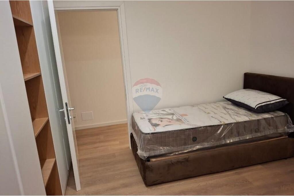 Apartament 3+1 me qira – Liqeni i Thatë