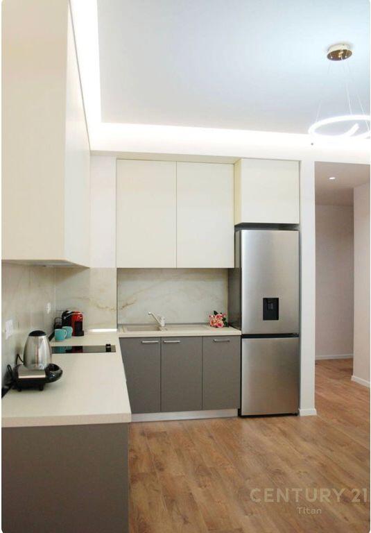 JEPET ME QIRA APARTAMENT 2+1+2 TEK RRUGA E KOSOVAREVE! 2,000 € /Muaj