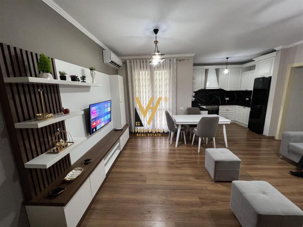 APARTMENT 2+1+2+BLK FOR RENT NEAR THE BOTANICAL GARDEN 800 EURO
