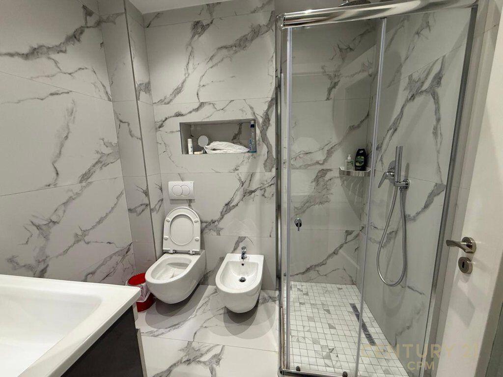 IN SARANDE WE SELL SUPER APARTMENT 2+1+2+VERANDA 120M FROM THE SEA 215,000 €