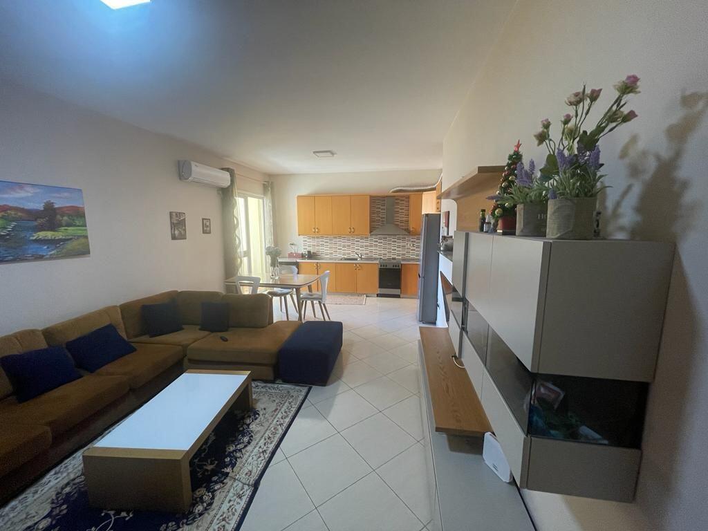 Jepet me qera apartment 2+1, Delijorgji
