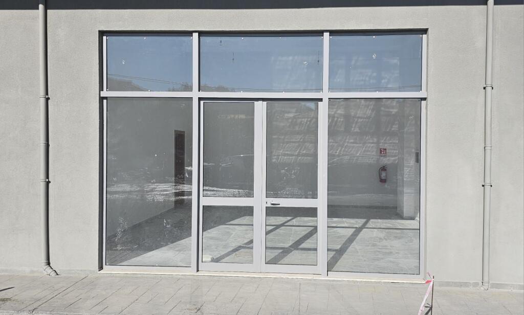 Shop for rent