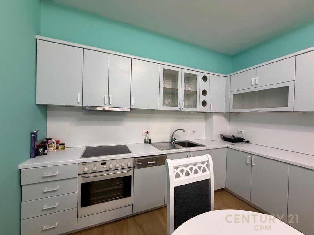 IN SARANDE WE SELL SUPER APARTMENT 2+1+2+VERANDA 120M FROM THE SEA 215,000 €