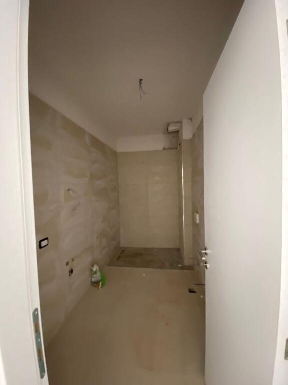 Aviation field, Garden Turdiu residence, 3+1+2wc for sale