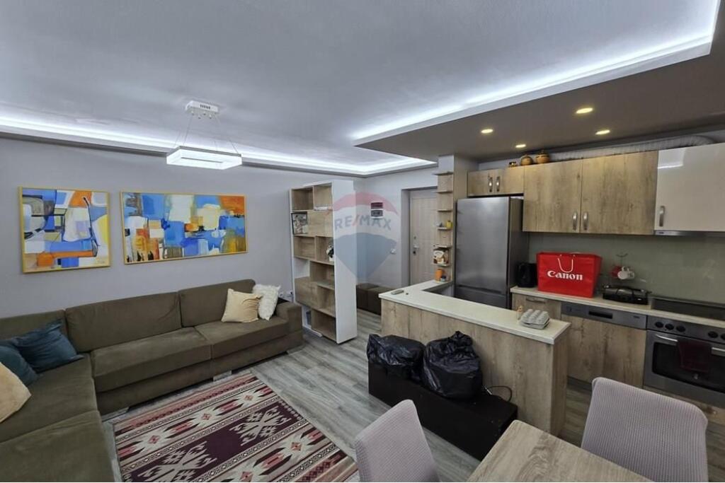 Apartament - Për Qira - Ambasada Amerikane