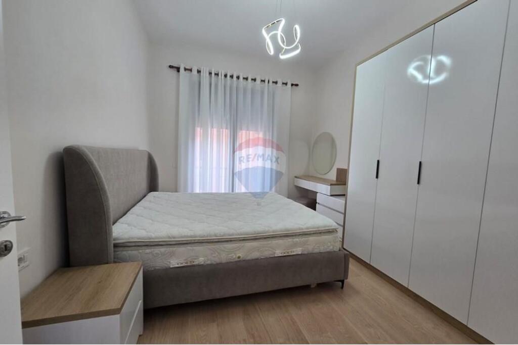 Qira/ 1+1 te Kompleksi Delijorgji