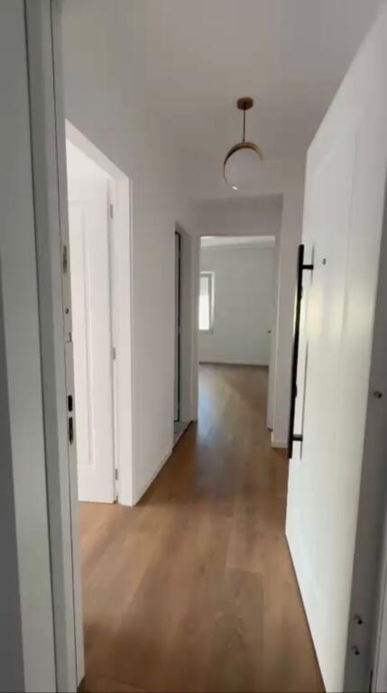 🏡 Shitet Apartament 1+1