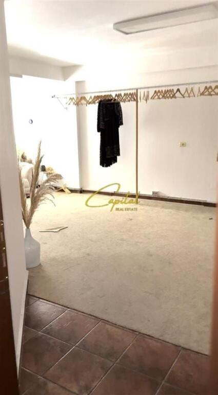 OFFICE FOR RENT 106 M2 MYSLYM SHYRI 80,000 LEKE