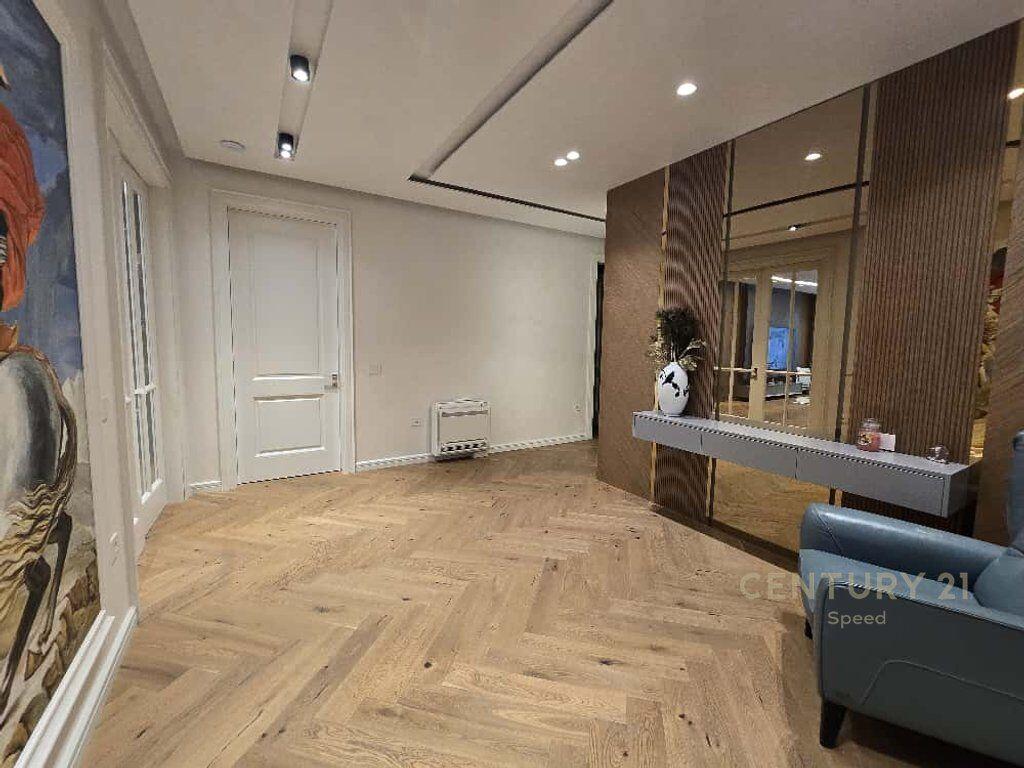 Shesim vile individuale me pishine tek Secret Garden Residence