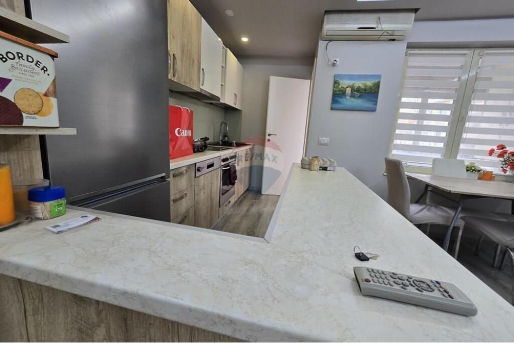 Apartament - Për Qira - Ambasada Amerikane