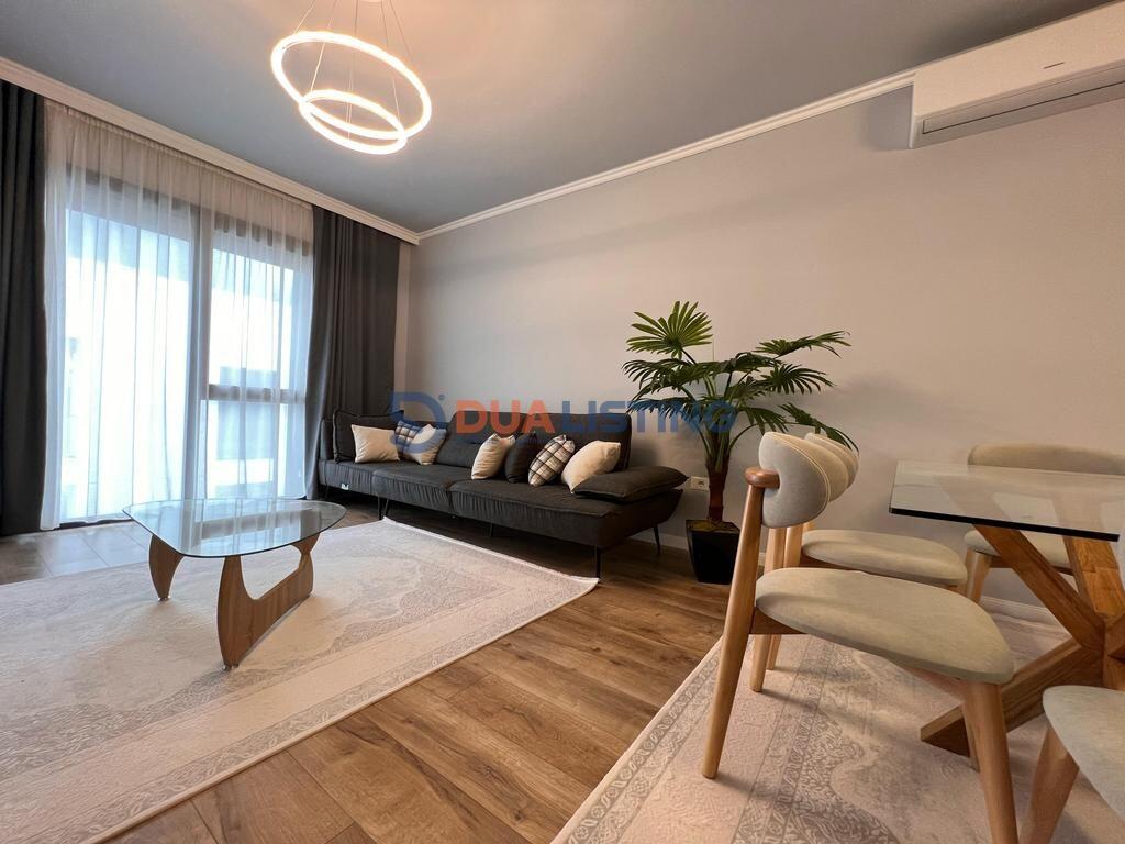 JEPET ME QIRA APARTAMENT 2+1+POSTPARKIMI LIQENI I THATE I PA BANUAR ME PARE