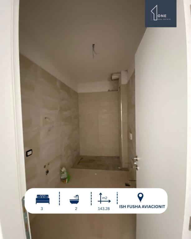 Shitet apartament 3+1 ish fusha e Aviacionit