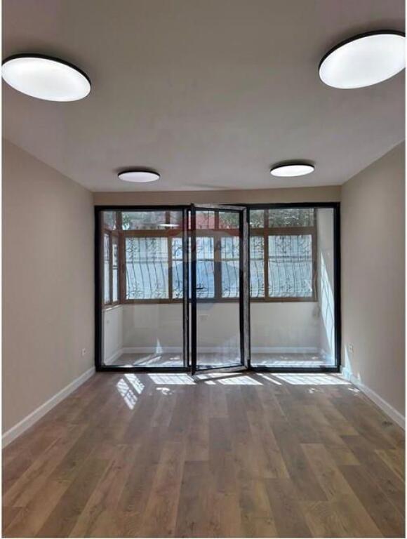 &lt;&lt; Ufficio in affitto in Via Margarita Tutulani &gt;&gt;