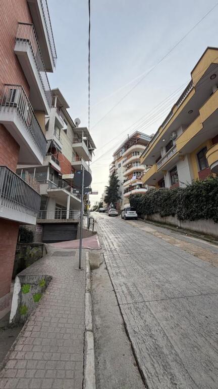 Shop for Sale with Property Certificate – Peti Street, Dry Lake (Car Accepted 40% of the value)
