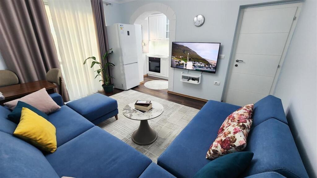 Apartament me qera 1+1- 📍Ish Tregu Elektrik