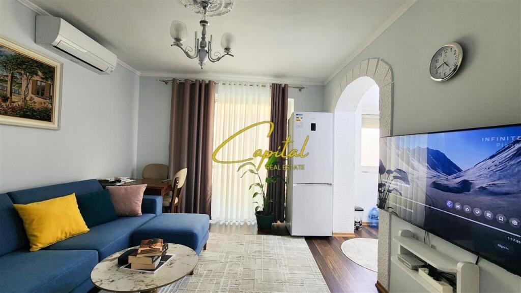 APARTAMENT ME QERA 1+1 SHKOLLA E BALETIT 50.000 LEKE