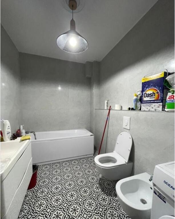 Apartament Modern 2+1 me Qira pranë Qendrës – Mundësi Ideale Banimi!