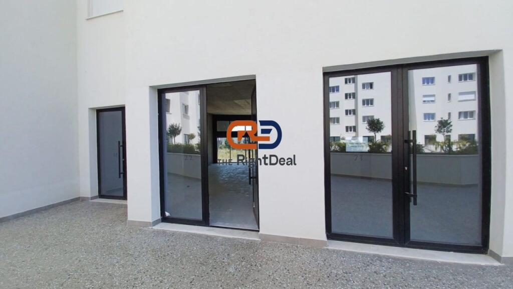 At River Residence, Business Unit For Rent, With Regular Floor Plan And Glass Facade!!!