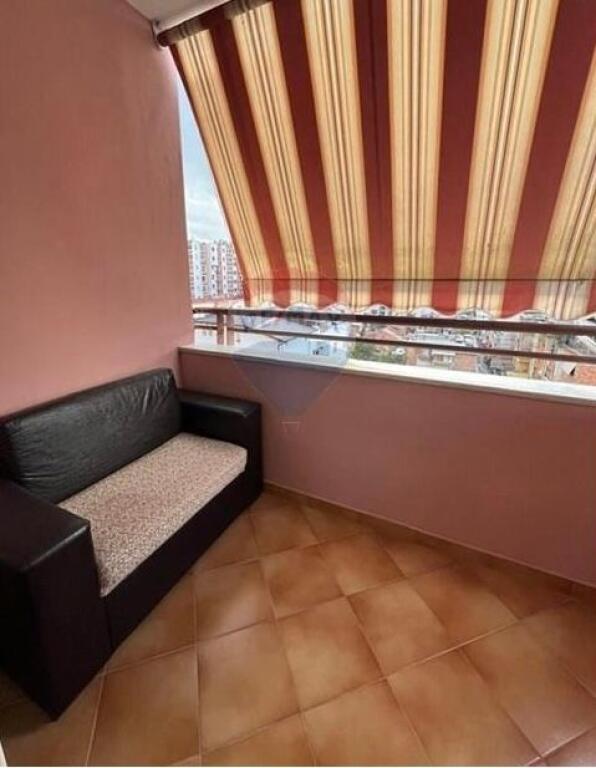 Apartament 1+1 me qira tek sheshi Willson