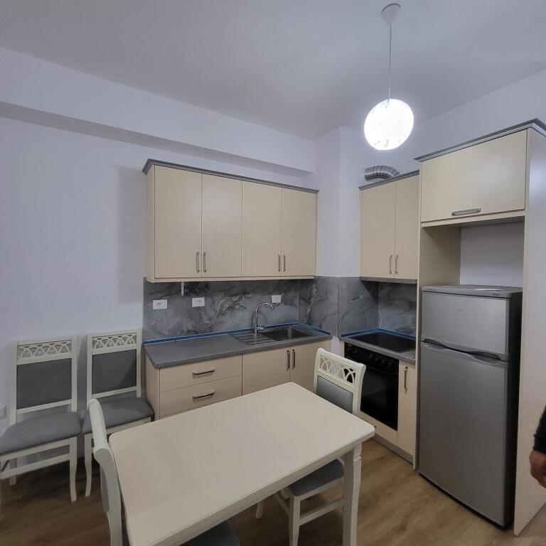 🏢 Apartment 2+1 for Rent – Kadiu Complex, Ali Demi