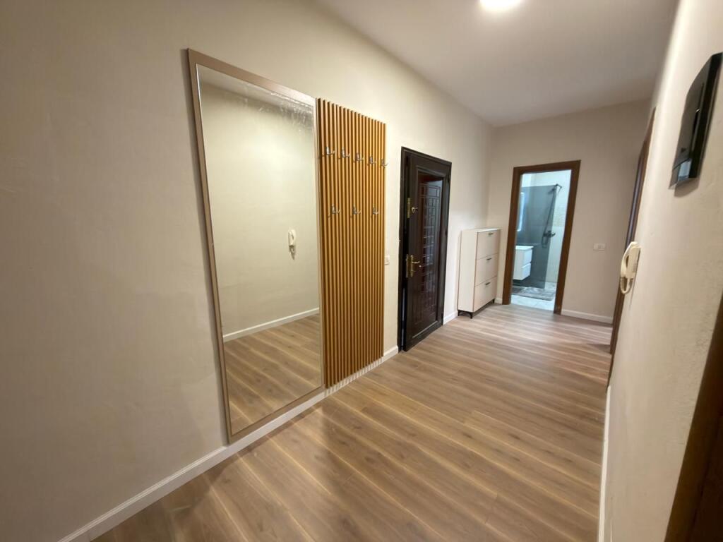📣Apartment for sale 2+1+2 📍 Misto Mame, Çabej buildings – Thoma Koxhaj Street 📐 101 m² | 2nd floor with elevator 📑 With mortgage – purchase possibility with credit 🛋️ Fully furnished, never lived in before 🌅 West orientation 🌀 Distributing corridor 🏠 Balcony connecting all rooms 💶 Price: 160 Million Leke 📞 Contact: