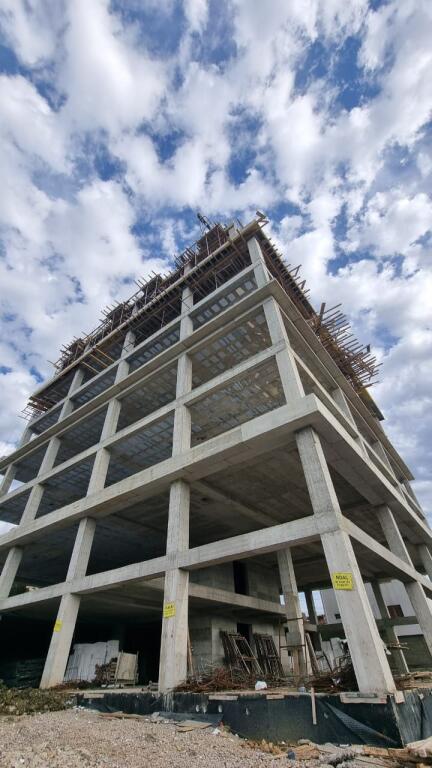 Shitet Super Apartamenti 1+1 ne Paskuqan ne Faze Ndertimi