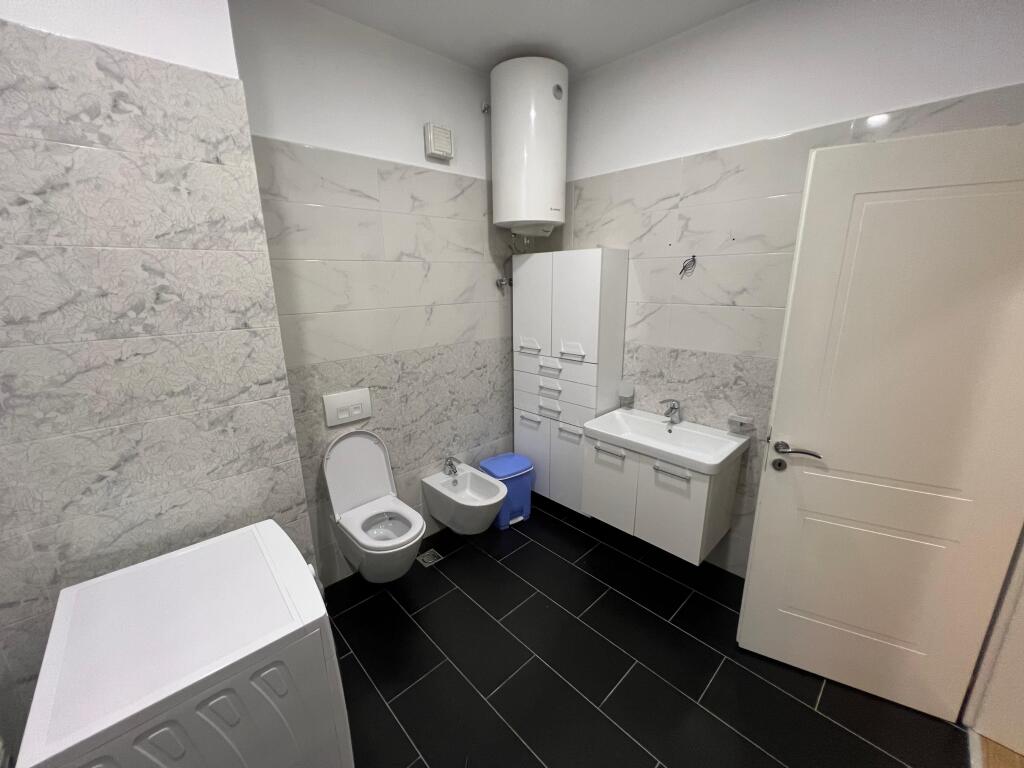 Penthouse me qera 2+1+2 Fresk,Prane kompleksit Rafaelo