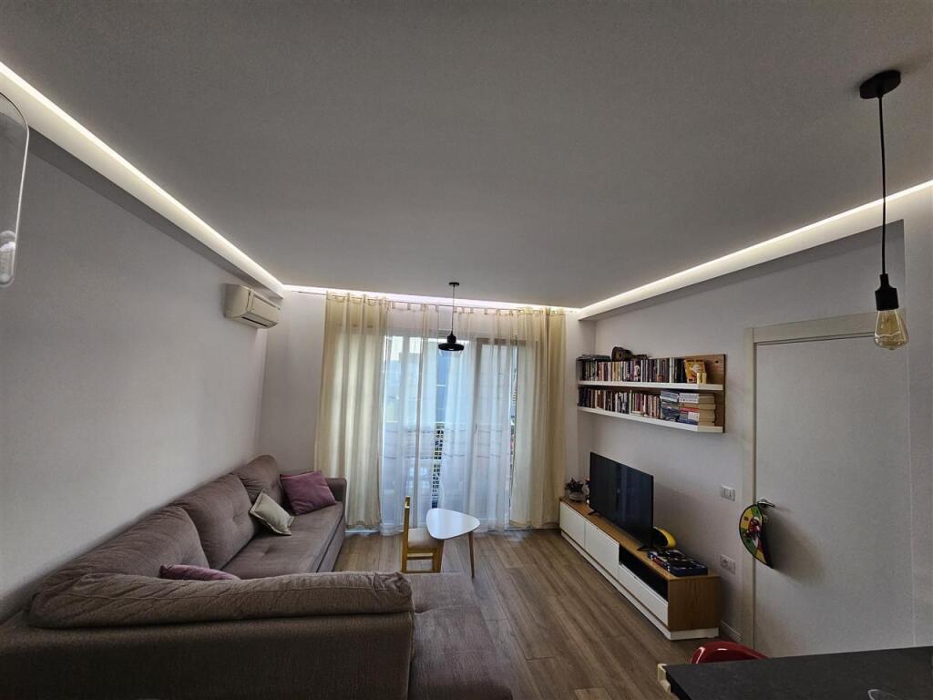 📌Jepet me qira apartament 1+1+ Ballkon 📍 mbrapa Kupoles!