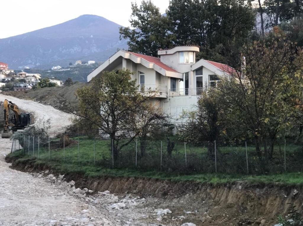 TWO-STORY VILLA FOR SALE WITH AN AREA OF 247 M2