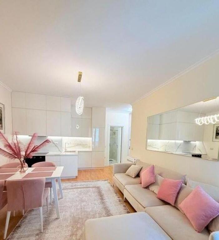 APPARTAMENTO 2+1 IN AFFITTO, IN VIA KOSOVARËVE!
