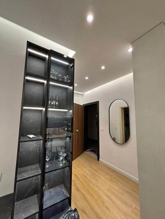 Apartament me qera 2+1