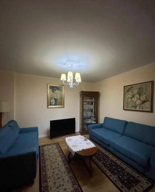 Apartament Modern 2+1 me Qira pranë Qendrës – Mundësi Ideale Banimi!