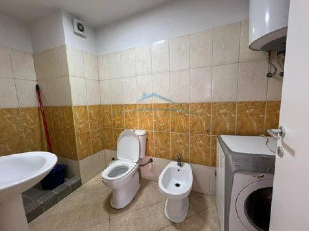 In vendita, Appartamento 2+1, Yzberisht, Tirana