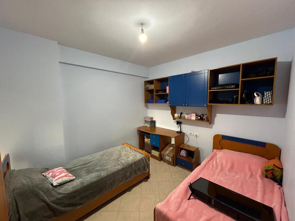 🏡 APARTAMENT 2+1 ME QIRA – KOMUNA E PARISIT