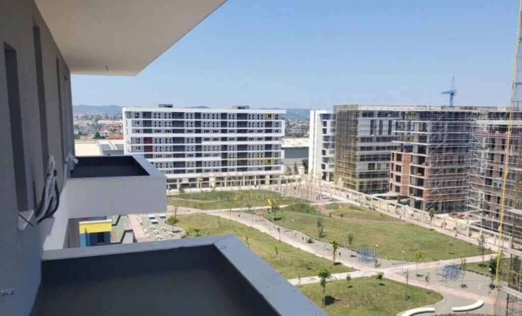 Appartamento 2+1+2 in affitto Univers City