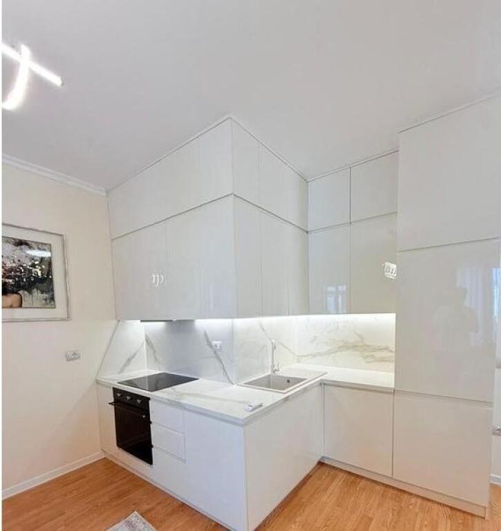 APPARTAMENTO 2+1 IN AFFITTO, IN VIA KOSOVARËVE!