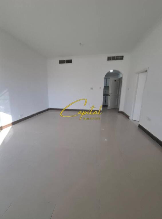 BUSINESS PREMISES FOR RENT 100 M2 BARRICADES STREET 80,000 LEKE