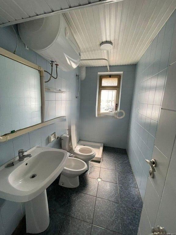 Apartament 3+1 për Qira në Myslym Shyr! 1,000 € /Muaj
