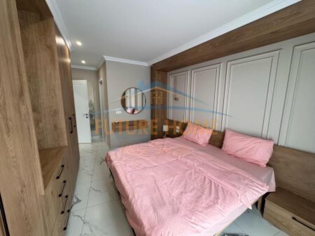 Apartment 2+1+2 for sale at Lake View Residences