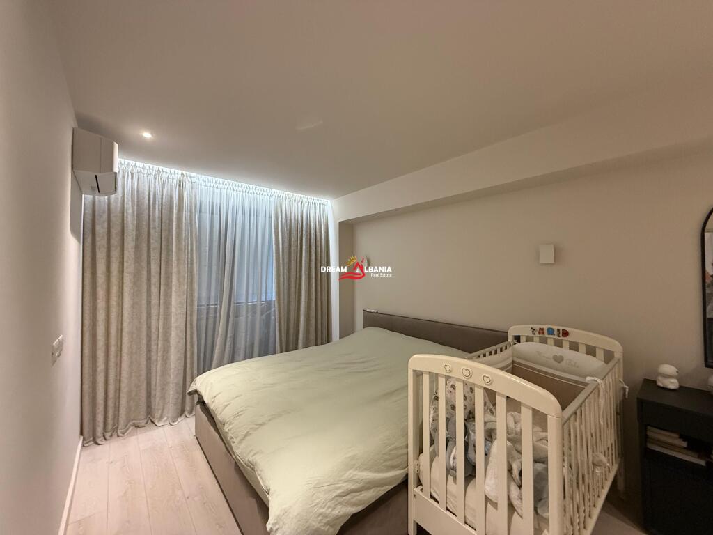 Affittasi appartamento 1+1 in via Perlat Rexhepi vicino alla Presidenza (ID 42111329)
