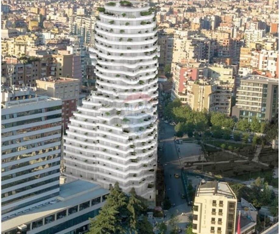 Appartamento 2+1+ posto vicino a Piazza Skenderbej!