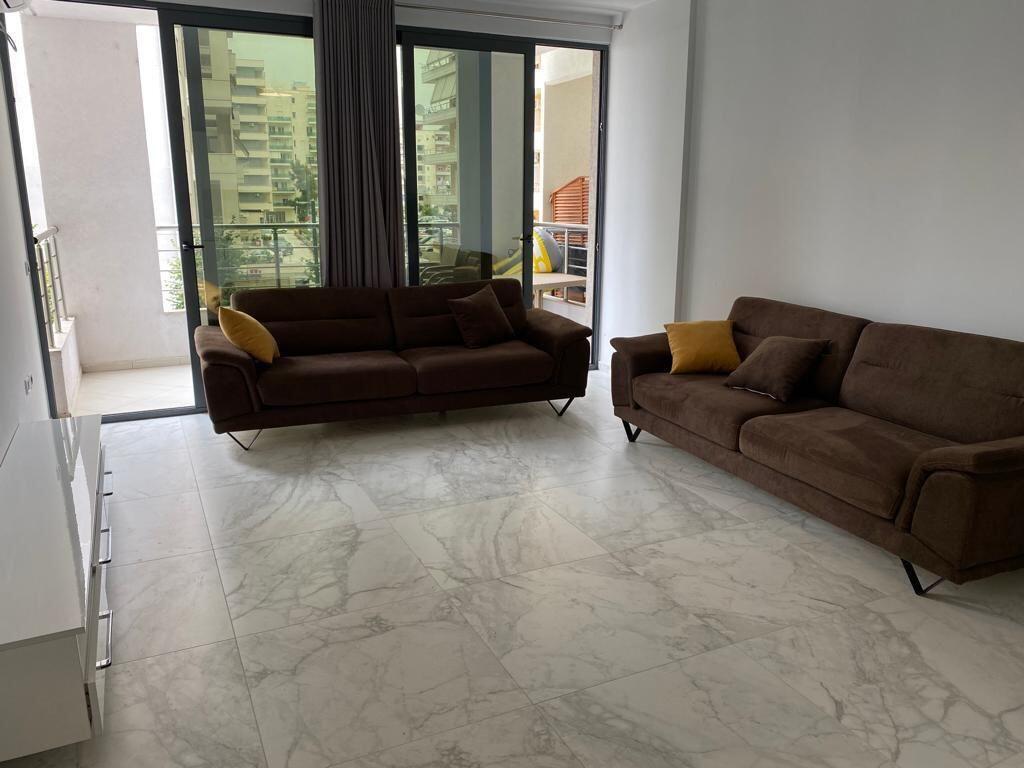 JEPET ME QERA APARTAMENT 2+1, LUNGOMARE ME PAMJE DETI