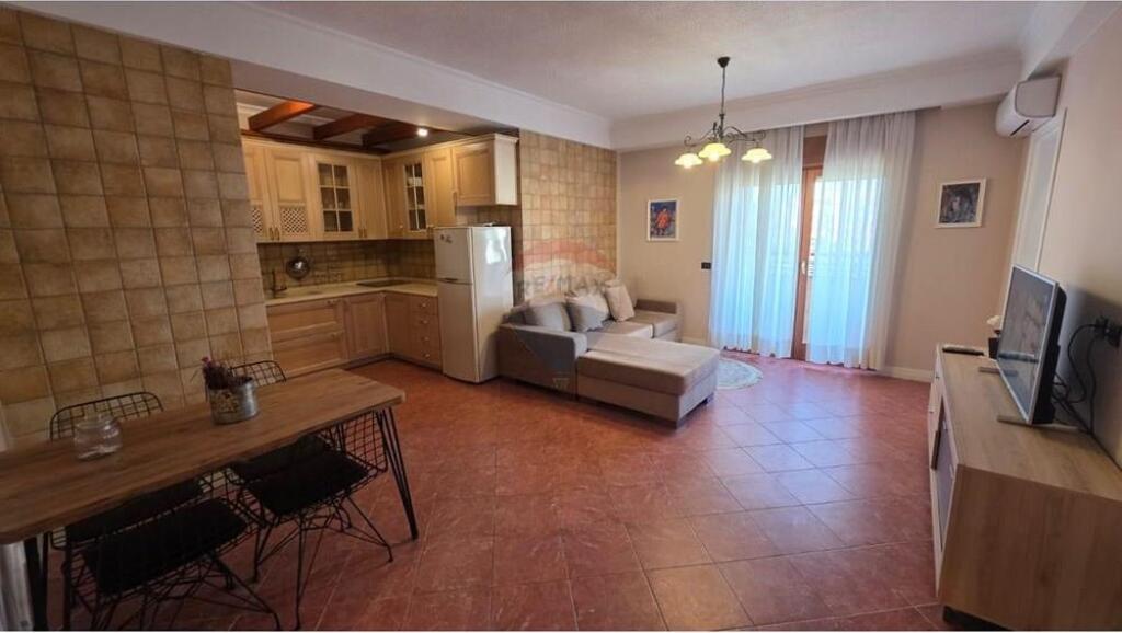 Apartment 2+1+2 for sale in the center near the 9 floors