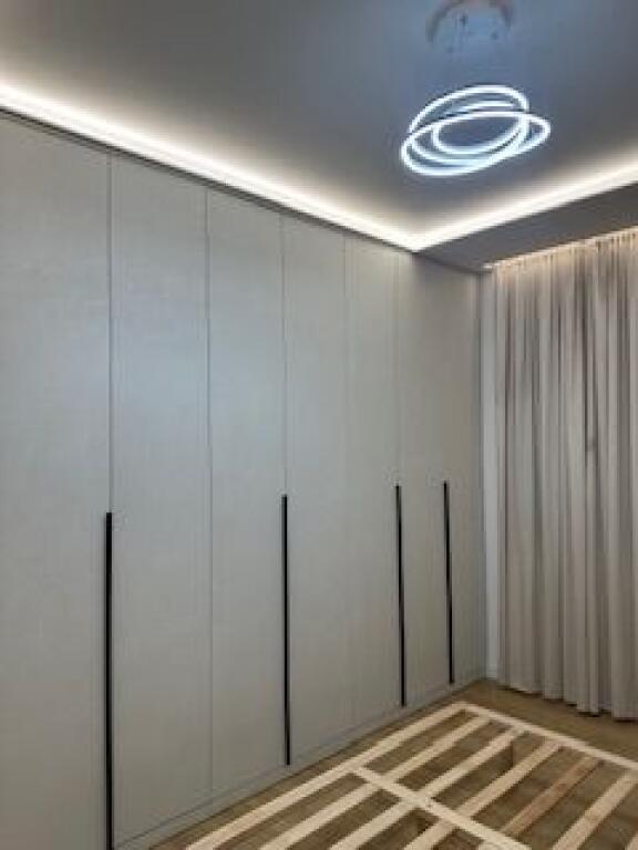 Apartament 2+1+ parking te isha fusha mobilim modern