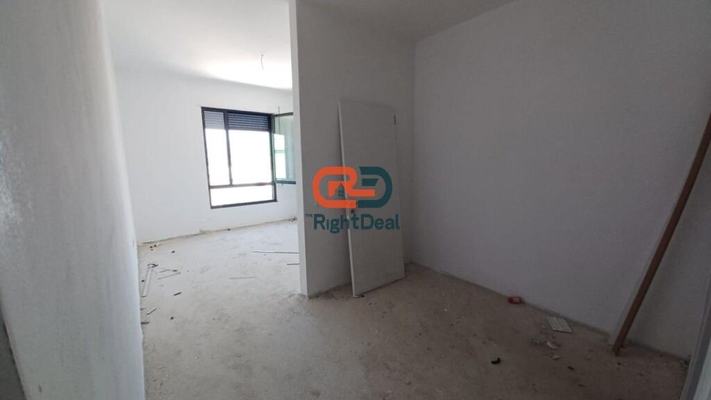 At 5 Maji, Apartment 2+1+2 For Sale In New Construction, With Regular Floor Plan!!!